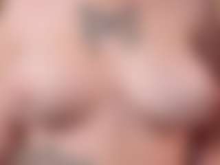 LoritaArzt's Live Sex Cam Show