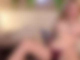 LoritaArzt's Live Sex Cam Show