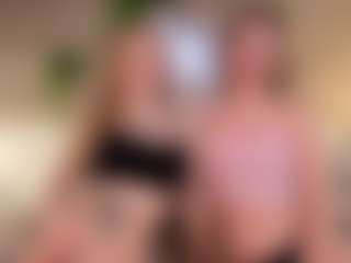 Live cam show with LoritaArzt - Upskirt on madthumbs