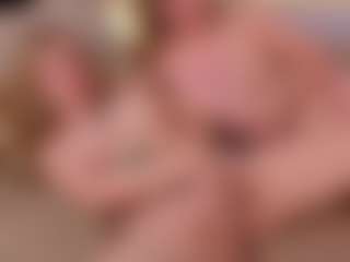 LoritaArzt's Live Sex Cam Show