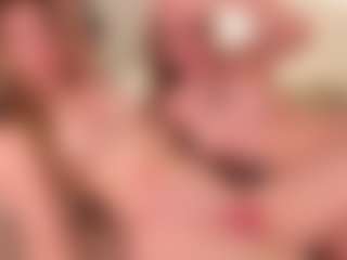Live cam show with LoritaArzt - Gray Eyes on camgirlchat.live