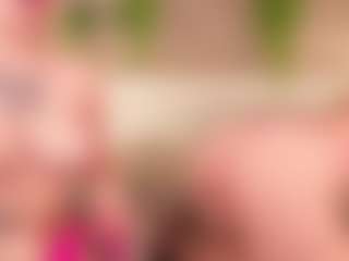 Live cam show with LoritaArzt - Blonde Hair HD on Camsoda
