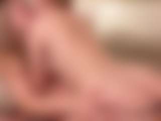Live cam show with LoritaArzt - Tease on Camsoda