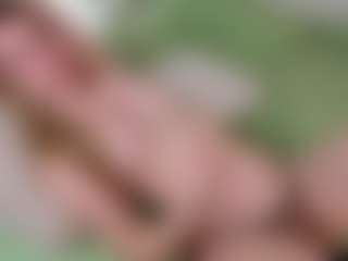 Live cam show with LoritaArzt - Foot Fetish on CamwithHer
