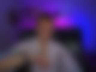 Live cam show with rafael-bien - Bull on livesuperchat.net