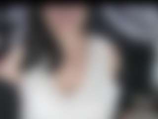 vivian-milf-paint's Live Sex Cam Show