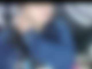 Live cam show with vivian-milf-paint - Smoking on luckytryst.com