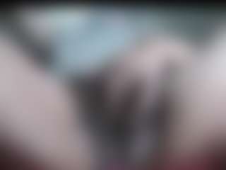 vivian-milf-paint's Live Sex Cam Show