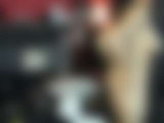 Live cam show with AmelieMartinez - Facial on Strip Flash - Live Sex Shows
