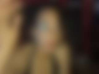 AmelieMartinez's Live Sex Cam Show