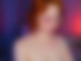 Live cam show with EricaNelson - Hot on xDating