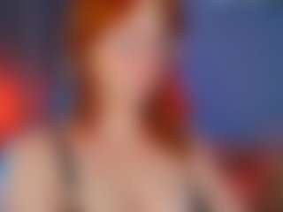 Live cam show with EricaNelson - Spank Red Hair on Camsoda