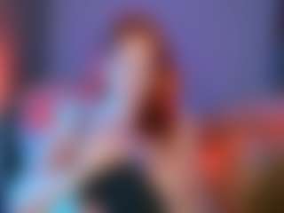 Live cam show with EricaNelson - Cute on Hubzter Live