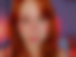 Live cam show with EricaNelson - Teen (18+) on Dare Cams
