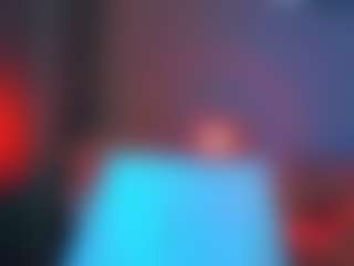 Live cam show with EricaNelson - Teen (18+) on Camsoda