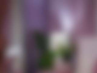Live cam show with AmeliaJupiter - Average on Fling VIP Chat