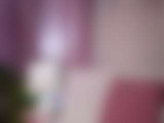 Live cam show with AmeliaJupiter - Average on Camversity