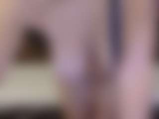 AnyaShySmile's Live Sex Cam Show