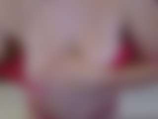 AnyaShySmile's Live Sex Cam Show