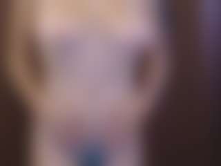 AnyaShySmile's Live Sex Cam Show
