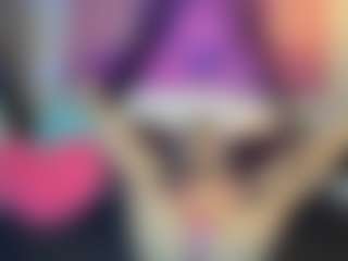 Live cam show with BarbieRiot - Tongue on SinfulBabes