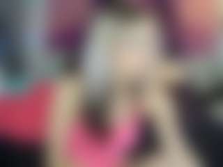 Live cam show with BarbieRiot - Blonde Hair Shaved Pussy on Camiplay Live