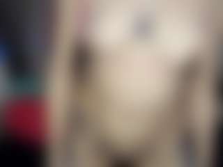 Live cam show with BarbieRiot - Anal on Fling VIP Chat