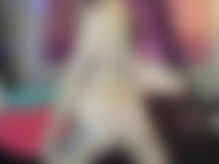 Live cam show with BarbieRiot - Pornstar Skinny on Soda Cam