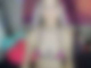 Live cam show with BarbieRiot - Shaved Pussy on Gym Cam Girls