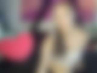 Live cam show with BarbieRiot - Petite on Camsoda