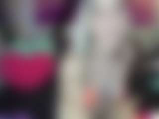 Live cam show with BarbieRiot - Body on Streamer API