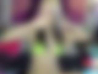 BarbieRiot's Live Sex Cam Show