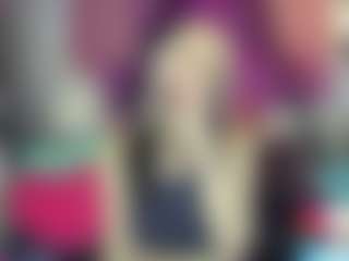 Live-camshow met BarbieRiot - Tights op Camsoda