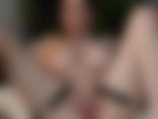 Live cam show with CelineHeaven - Average on Fling VIP Chat