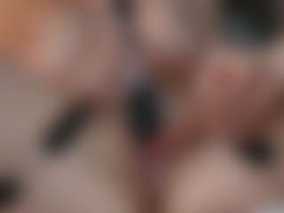 Live cam show with CelineHeaven - Average on Livezox