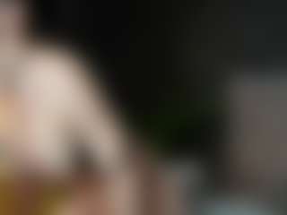 Live cam show with CelineHeaven - Average on xxxlivecams.org