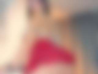 Live cam show with Sara - Big Nipples on makecum.org