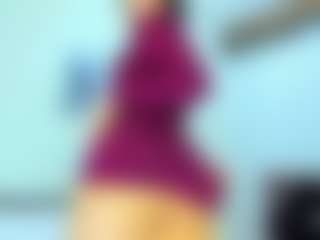 Live cam show with Sara - Dirty Talk on xDating