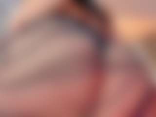 Live cam show with Sara - Role Play on xDating
