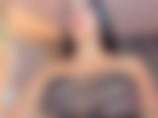 Live cam show with Sara - Ass Bouncing on xDating