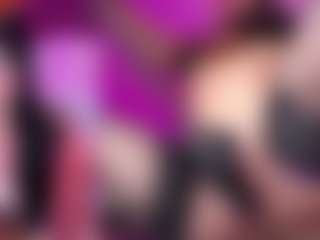Live cam show with KittieEvaa - Fingering on parknlotfishbdy