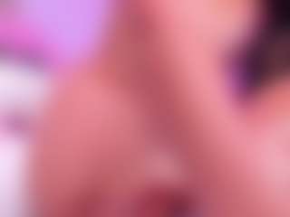 Live cam show with KittieEvaa - Natural on Porn Luv