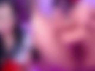 Live cam show with KittieEvaa - Ass Bouncing on SmokeAndPoke