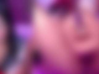 Live cam show with KittieEvaa - Ass Bouncing on livesexfox.com