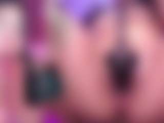 Live cam show with KittieEvaa - Big Ass on Camsoda