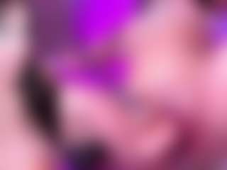 KittieEvaa's Live Sex Cam Show