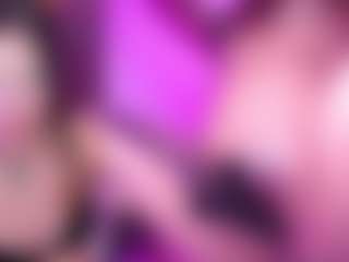 Live cam show with KittieEvaa - Cute on Camiplay Live