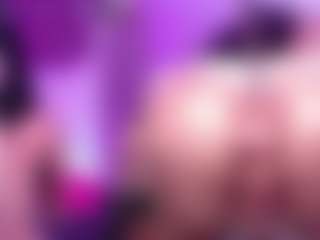 KittieEvaa's Live Sex Cam Show