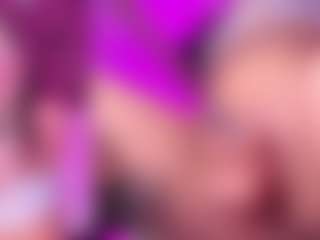 KittieEvaa's Live Sex Cam Show