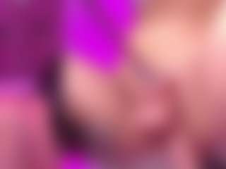KittieEvaa's Live Sex Cam Show